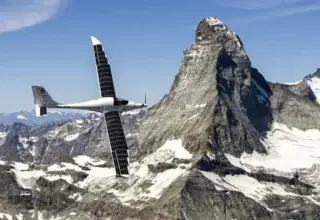 Güneş Enerjisiyle Çalışan Uçak Havacılıkta Yeni Rekor Kırdı