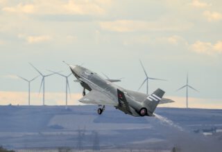 Türk Havacılığında Yeni Dönem: Kızılelma Gökyüzündeki Gücünü Kanıtladı
