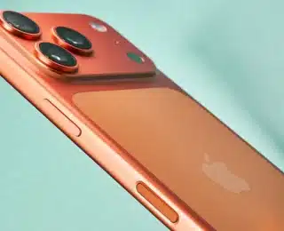 Yeni Nesil iPhone’larda “Sıvı Cam” Dönemi